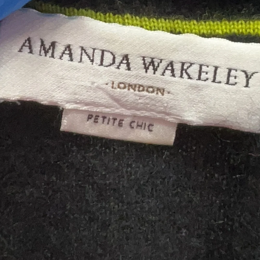 Amanda Wakeley Women's Black Sweater‎ Small